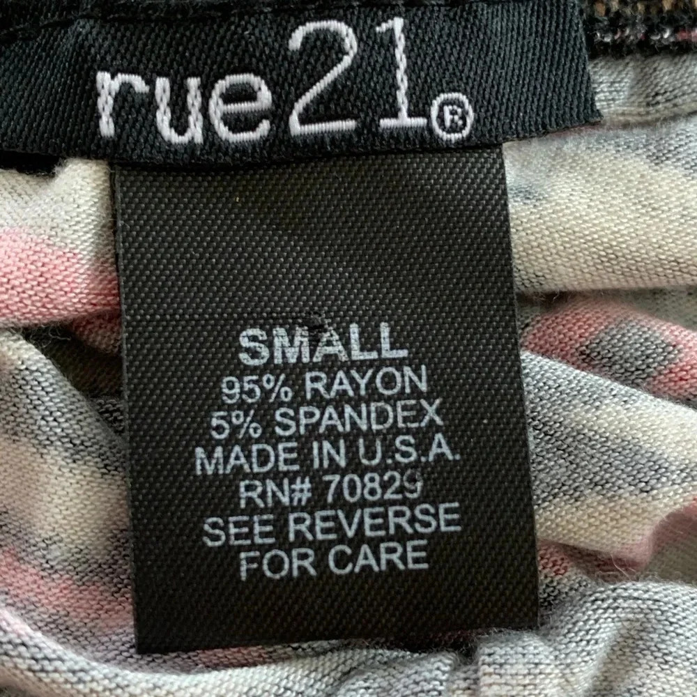 **NEW Rue21 Pattern Maxi Skirt - Picture 5 of 6